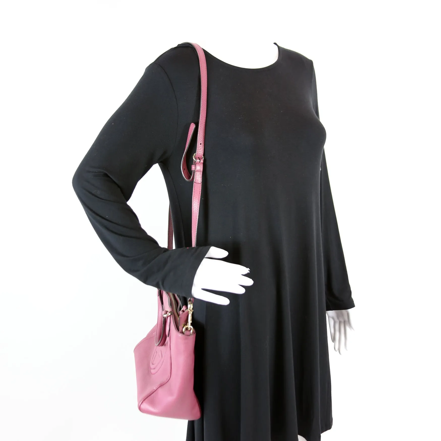 369176 Soho Crossbody