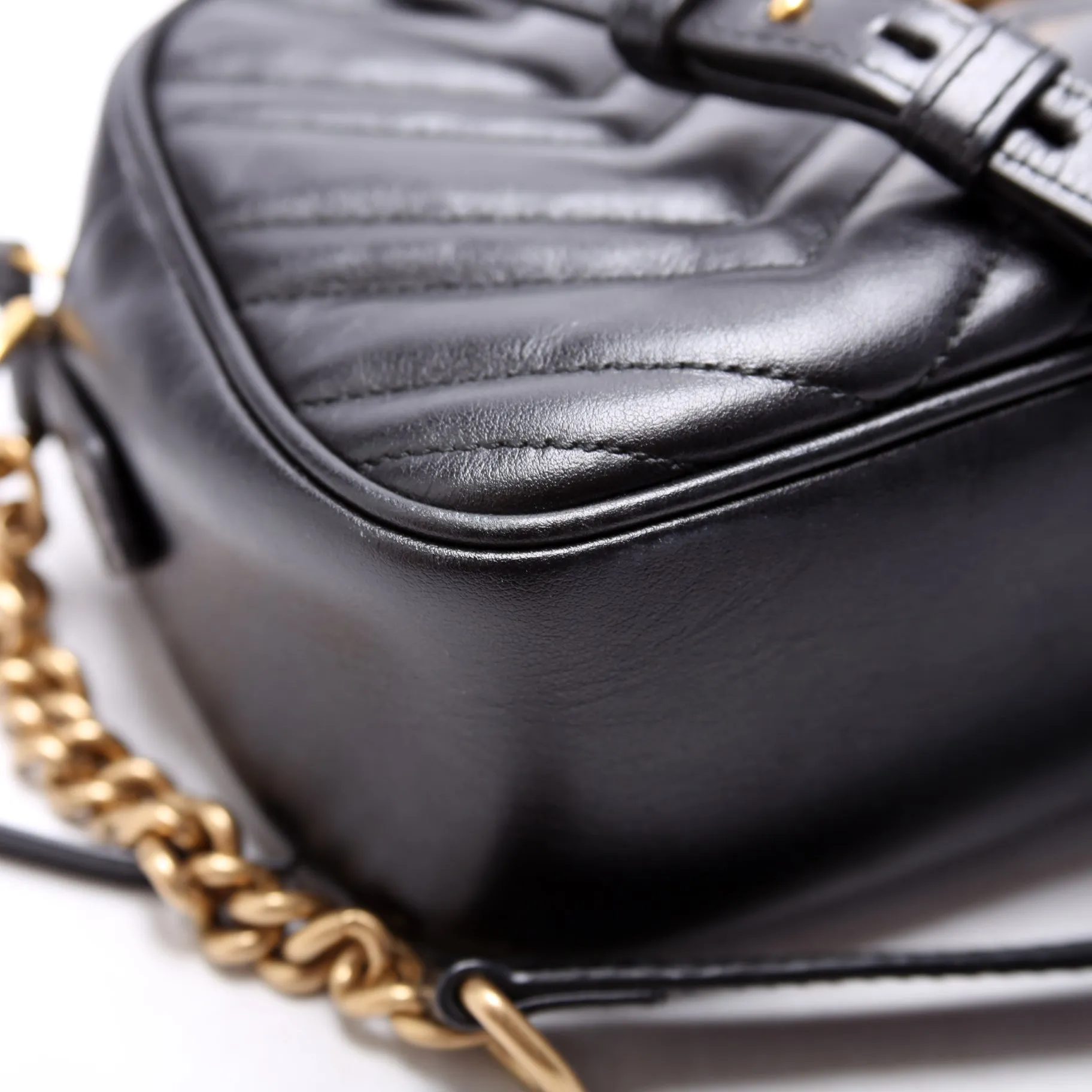 447632 Marmont Small Leather Camera Bag Black