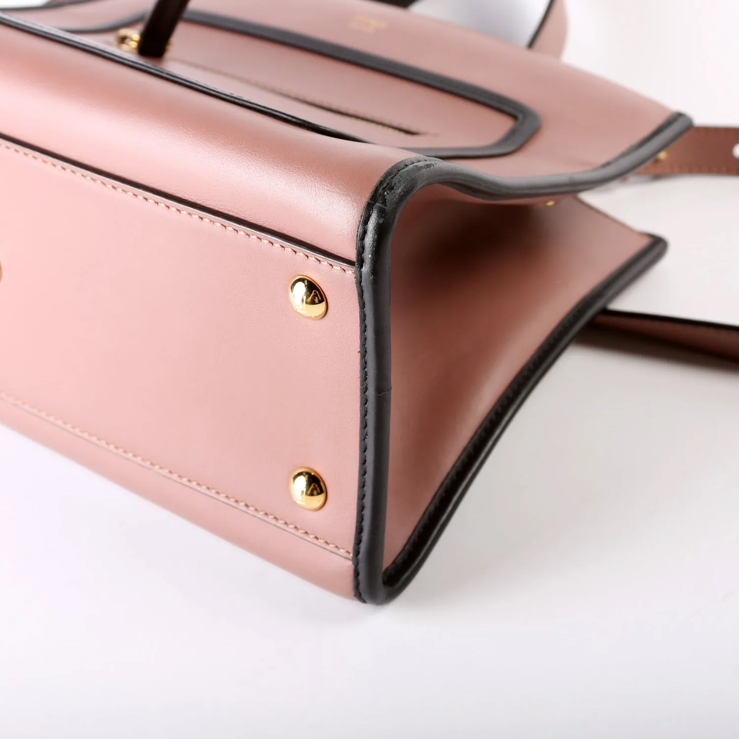 8BH344 Runaway Small Satchel Pink