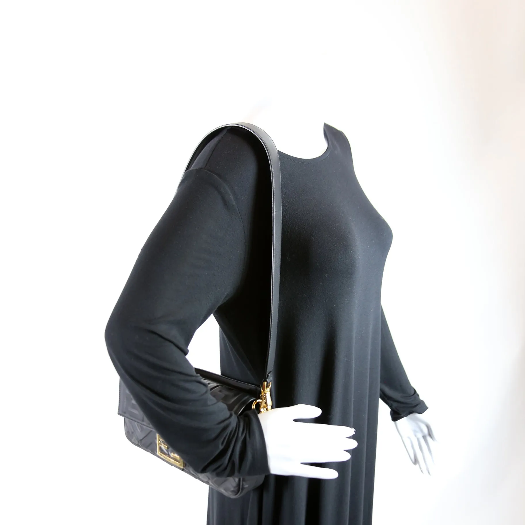 8BR600 Baguette FF Embossed Nappa Black
