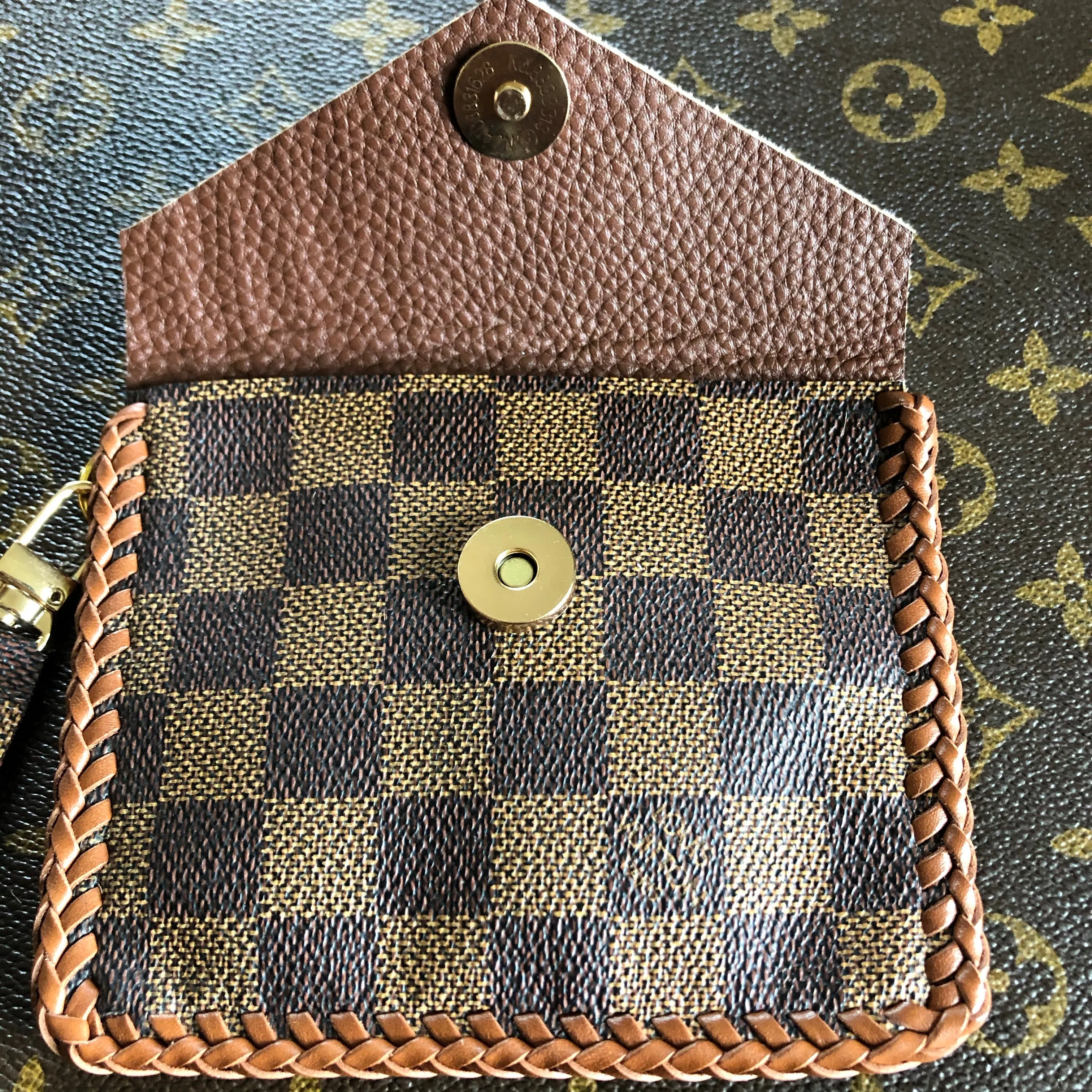 The Cardinal - Damier and Cream Vintage Card Holder/Fanny Pack/Keychain