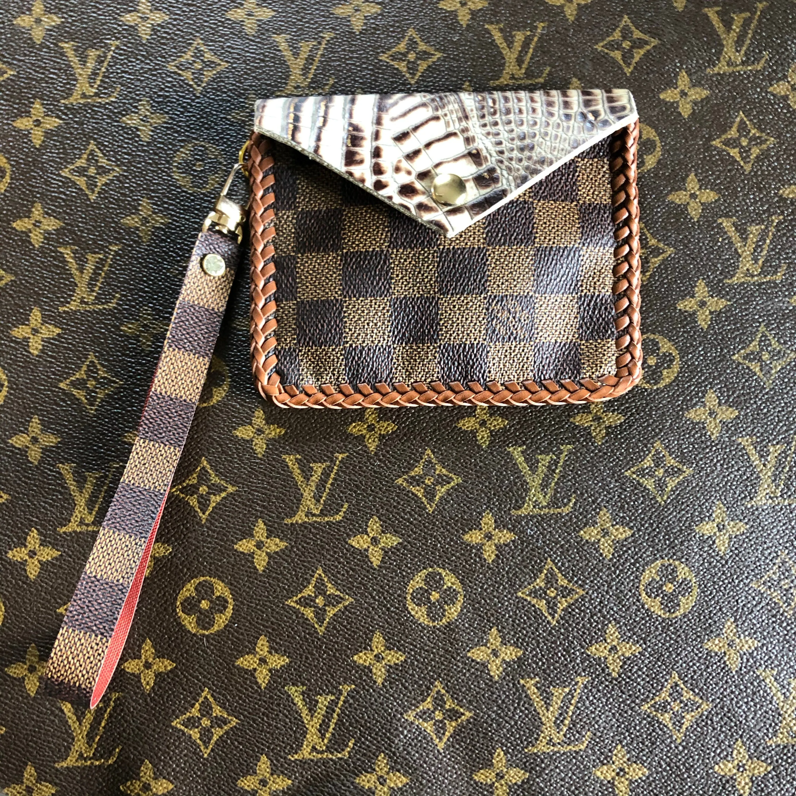 The Cardinal - Damier and Cream Vintage Card Holder/Fanny Pack/Keychain