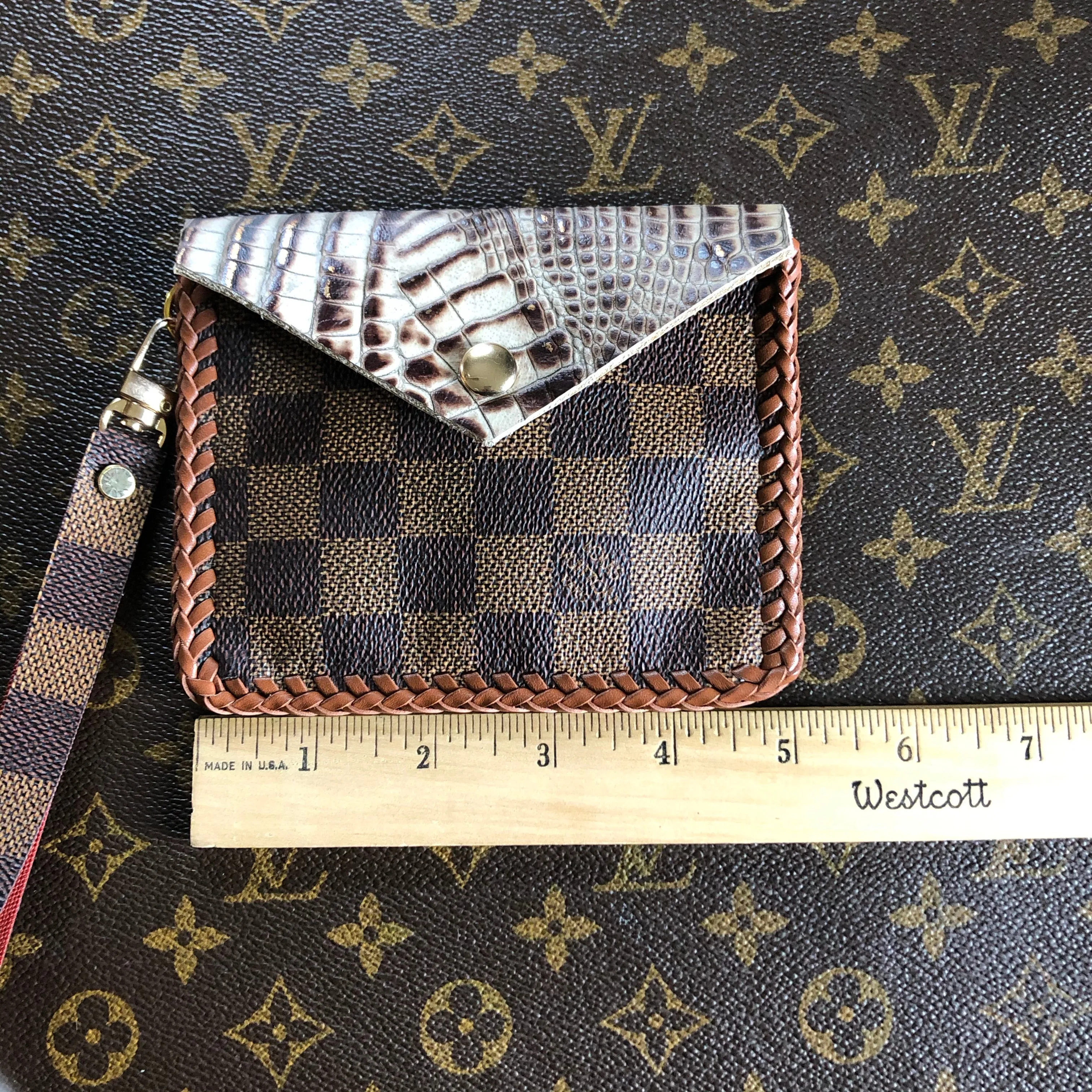The Cardinal - Damier and Cream Vintage Card Holder/Fanny Pack/Keychain