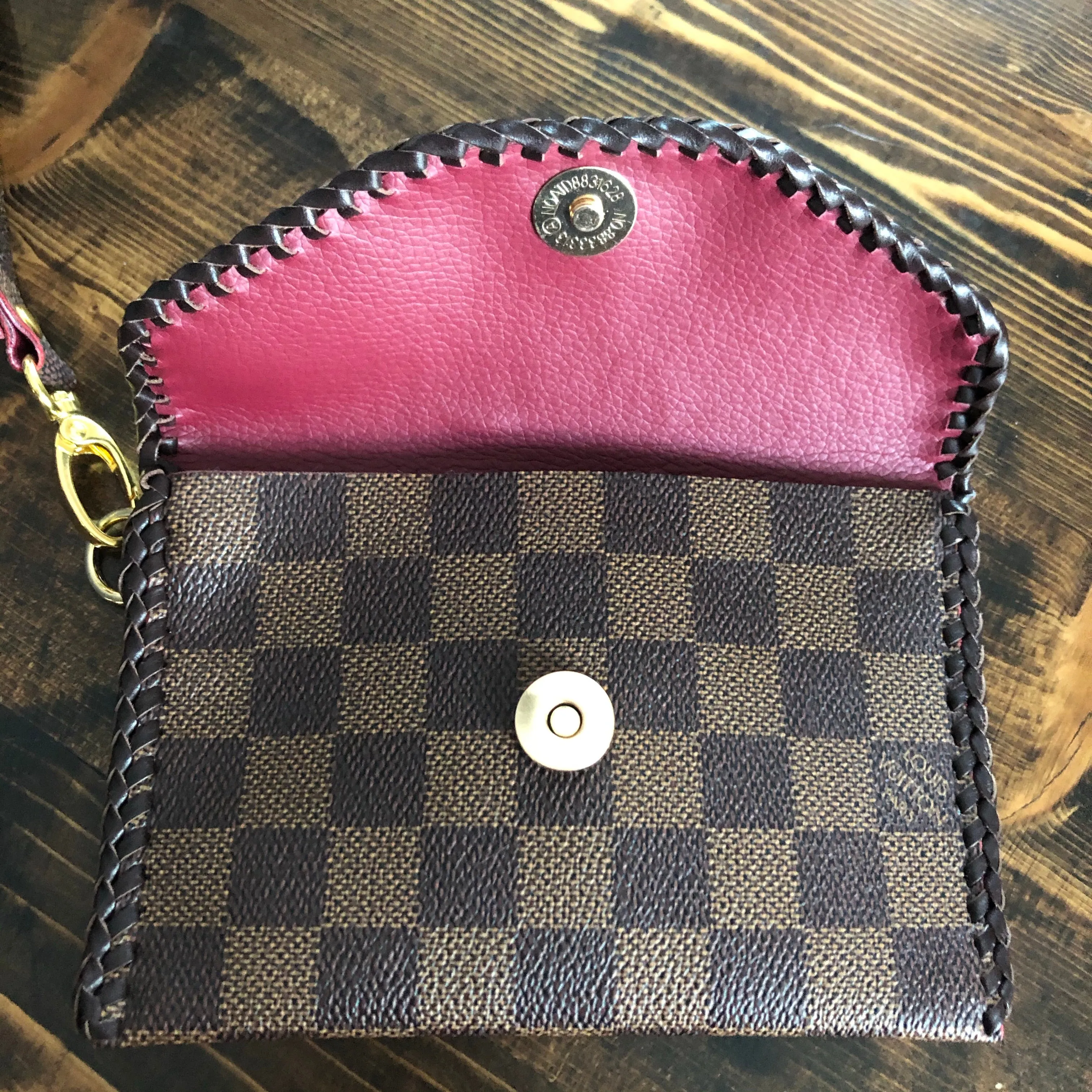 The Cardinal - Damier and Red inside Vintage Card Holder/Wallet/Keychain