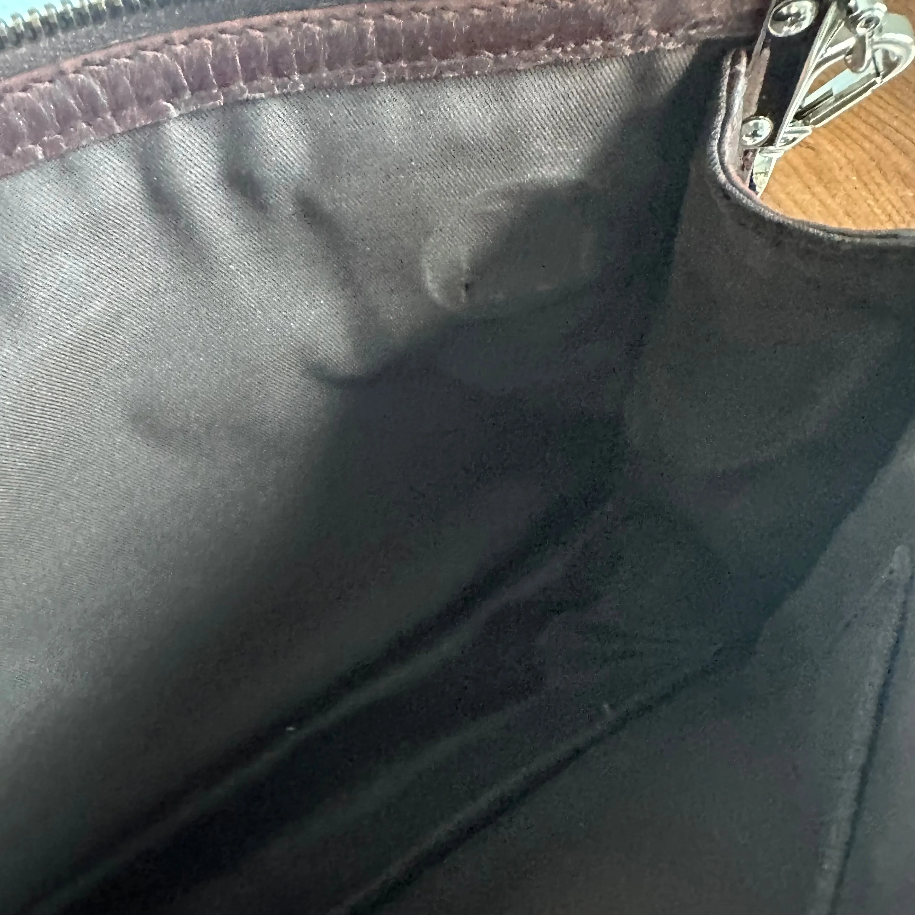 The Junco - Vintage Gucci Guccissima Crossbody Bag in Brown